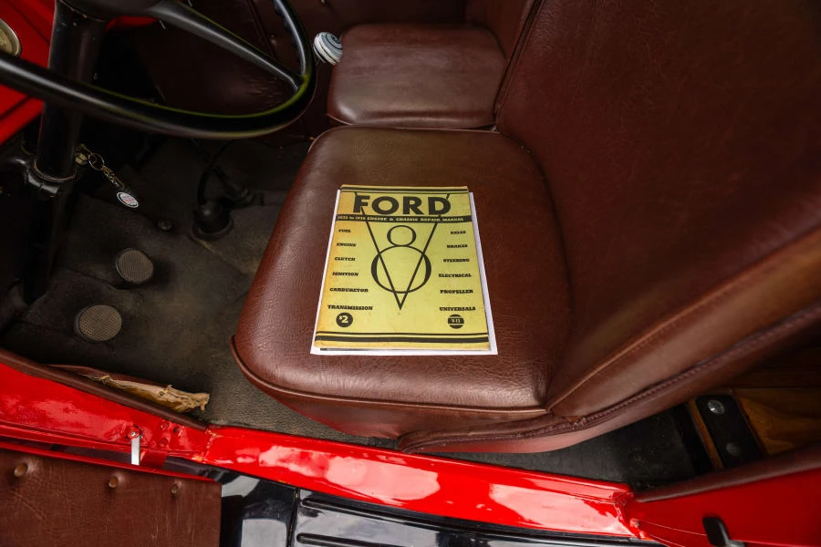 1935 Ford Model 48 & 68 - Image 21 of 25
