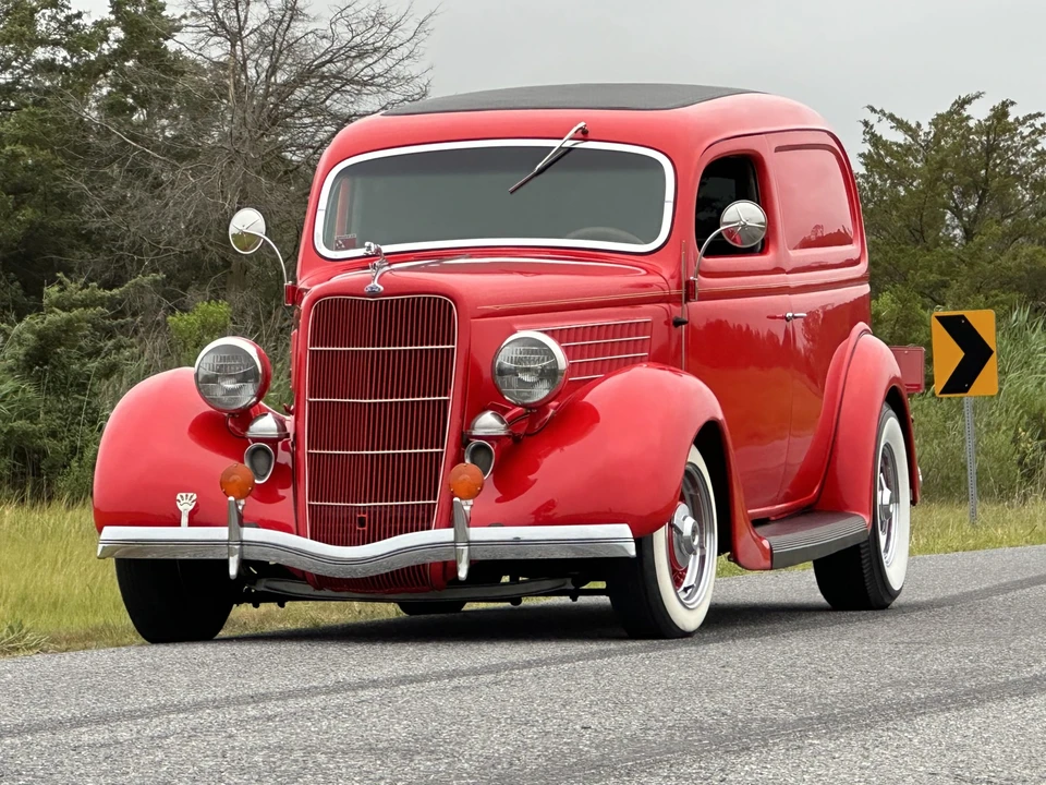 1935 Ford Model 48 & 68 - Image 7 of 31