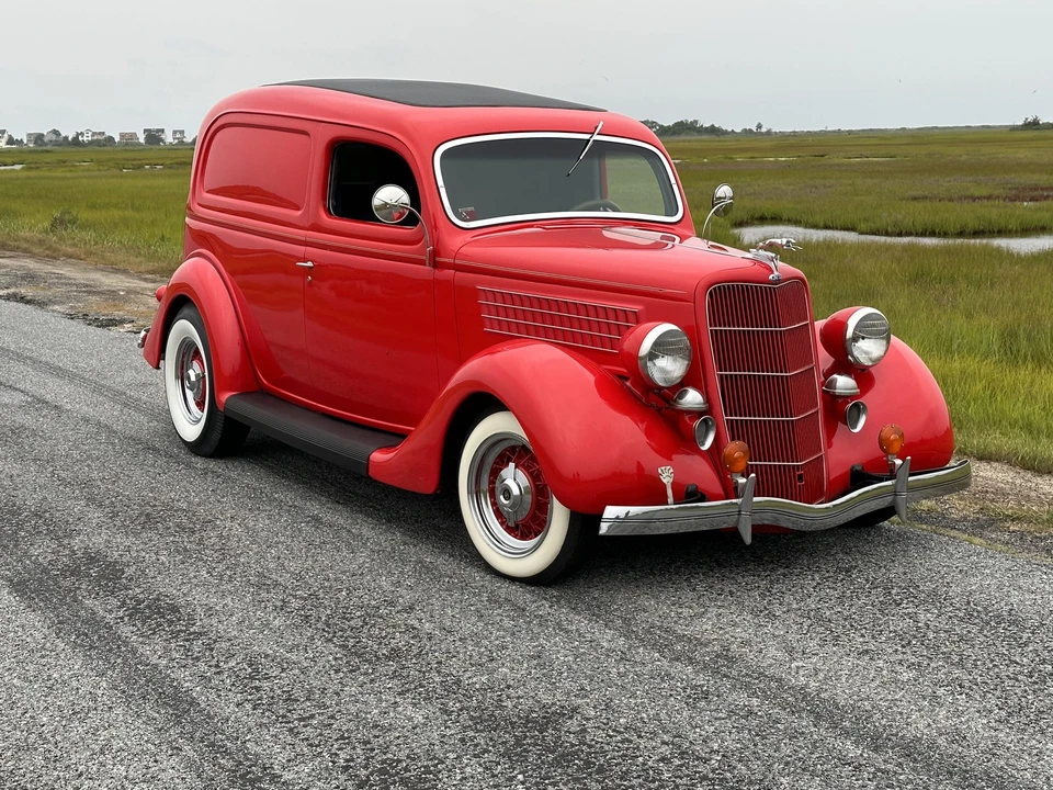 1935 Ford Model 48 & 68 - Image 11 of 31