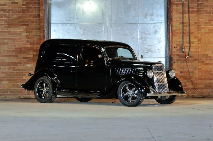 1935 Ford Model 48 & 68 - Image 3 of 10
