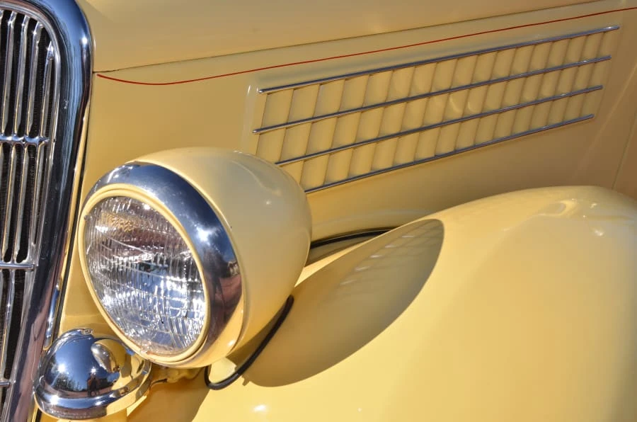 1935 Ford Model 48 & 68 - Image 9 of 10