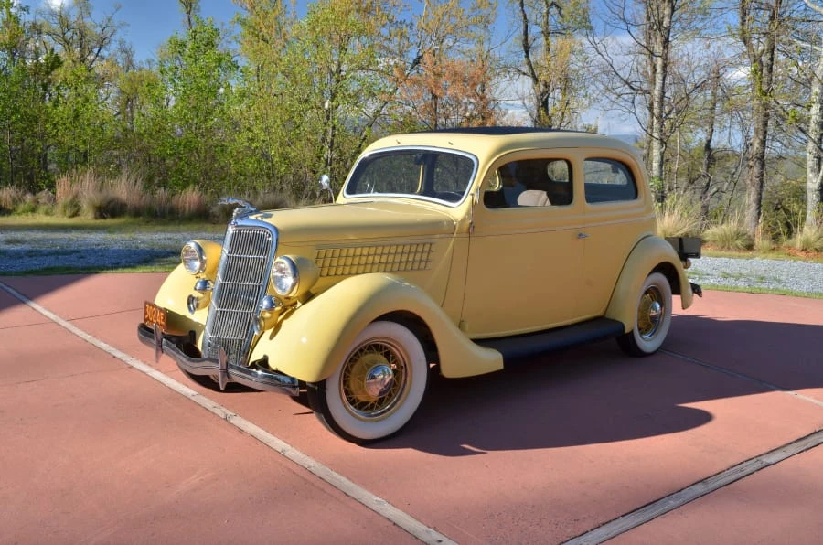 1935 Ford Model 48 & 68 - Image 10 of 10