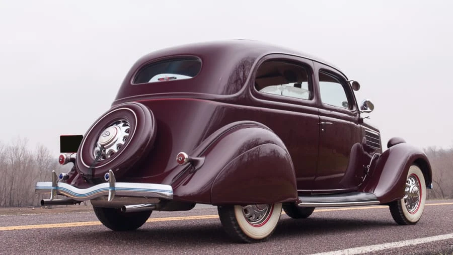 1935 Ford Model 48 & 68 - Image 3 of 11
