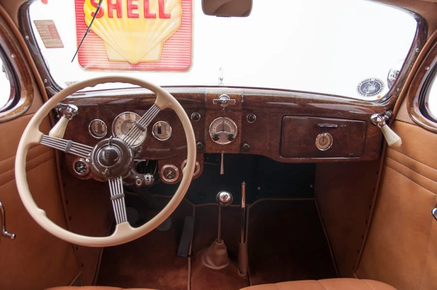 1935 Ford Model 48 & 68 - Image 7 of 11