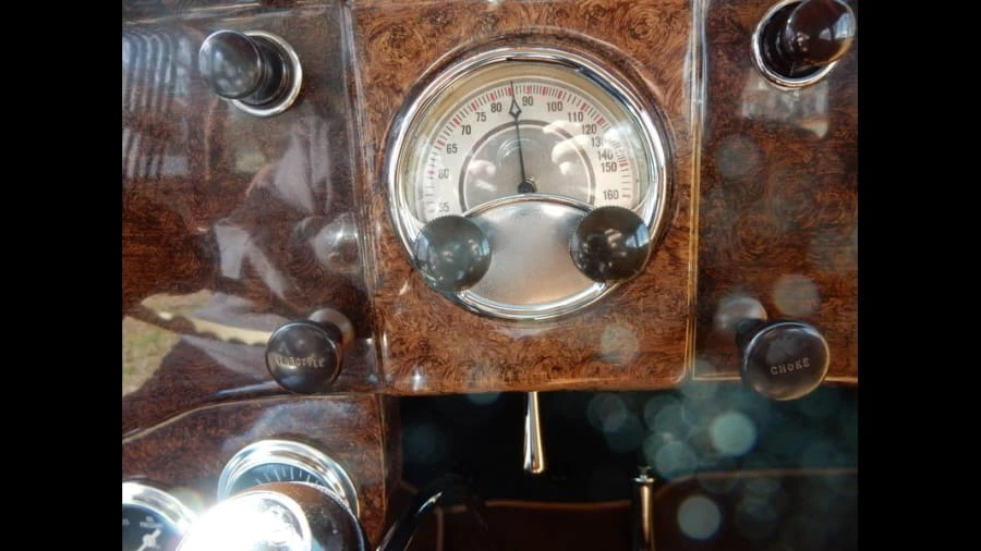 1935 Ford Model 48 & 68 - Image 9 of 10
