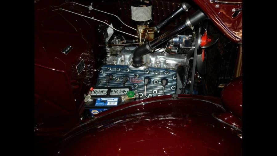 1935 Ford Model 48 & 68 - Image 8 of 10