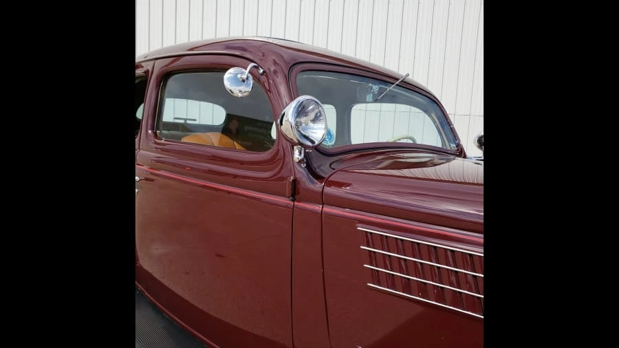 1935 Ford Model 48 & 68 - Image 8 of 12