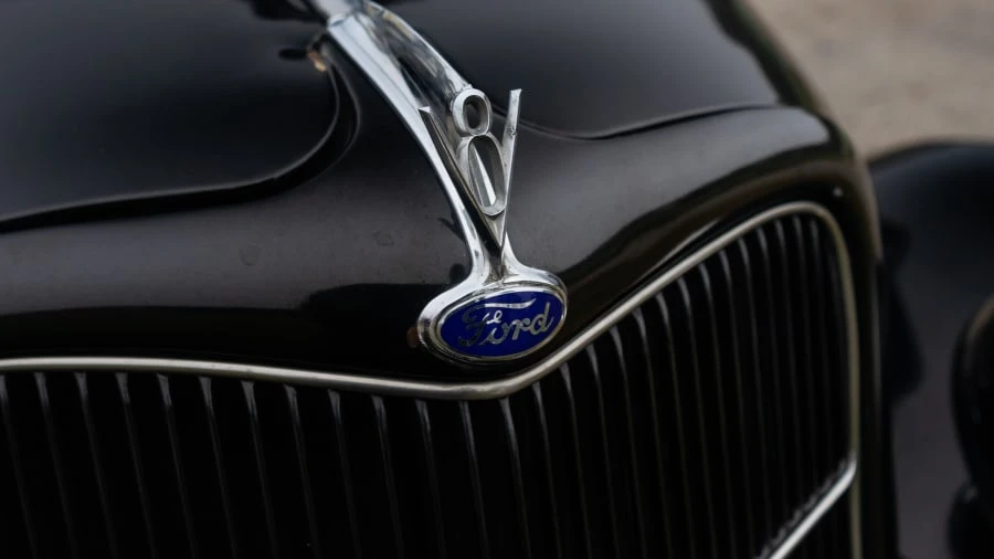 1935 Ford Model 48 & 68 - Image 9 of 12
