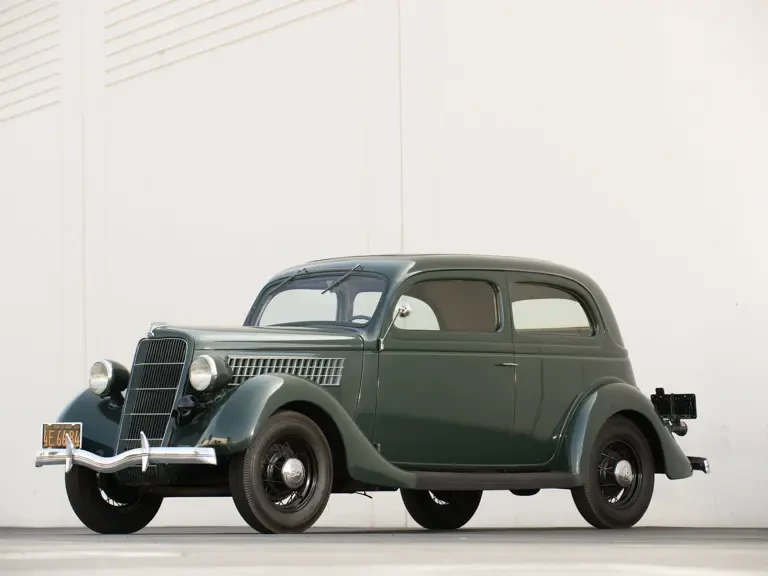 1935 Ford Model 48 & 68 - Image 2 of 6