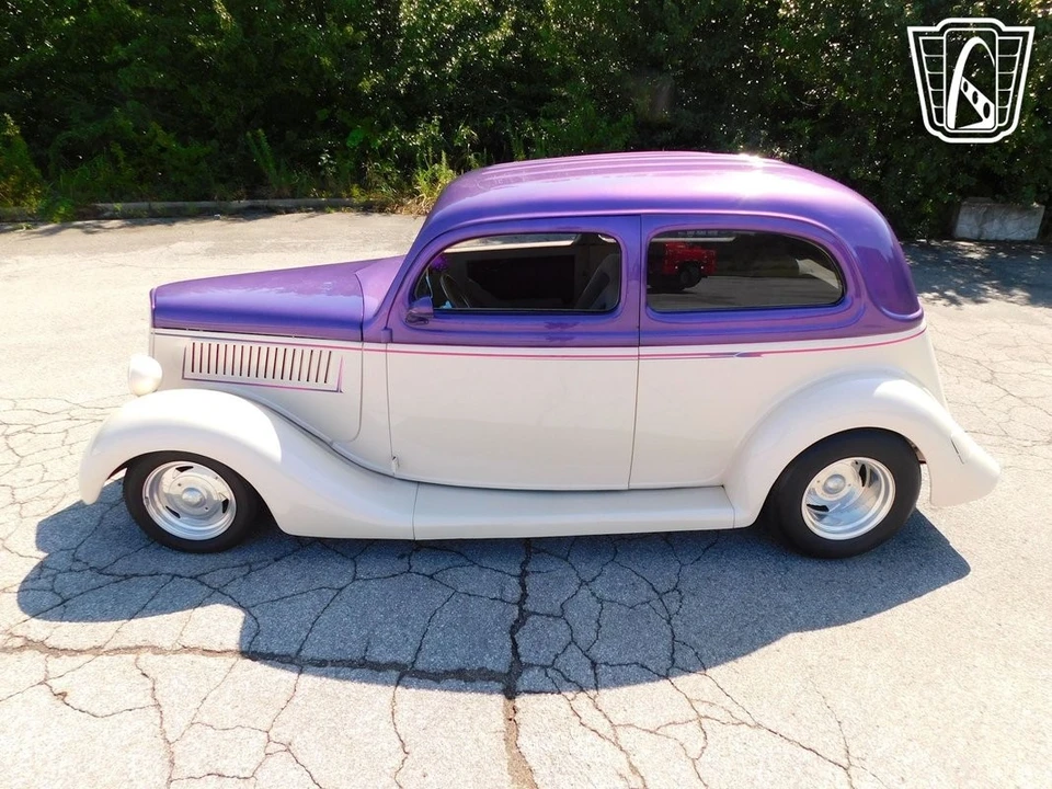 1935 Ford Model 48 & 68 - Image 12 of 12