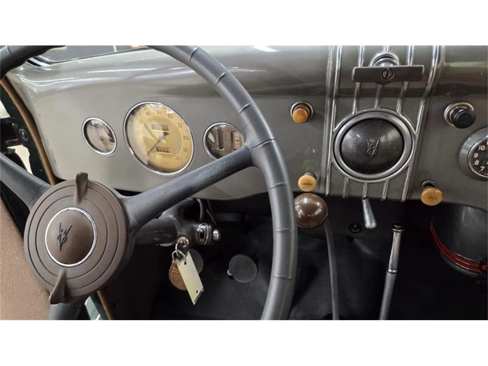 1935 Ford Model 48 & 68 - Image 25 of 31