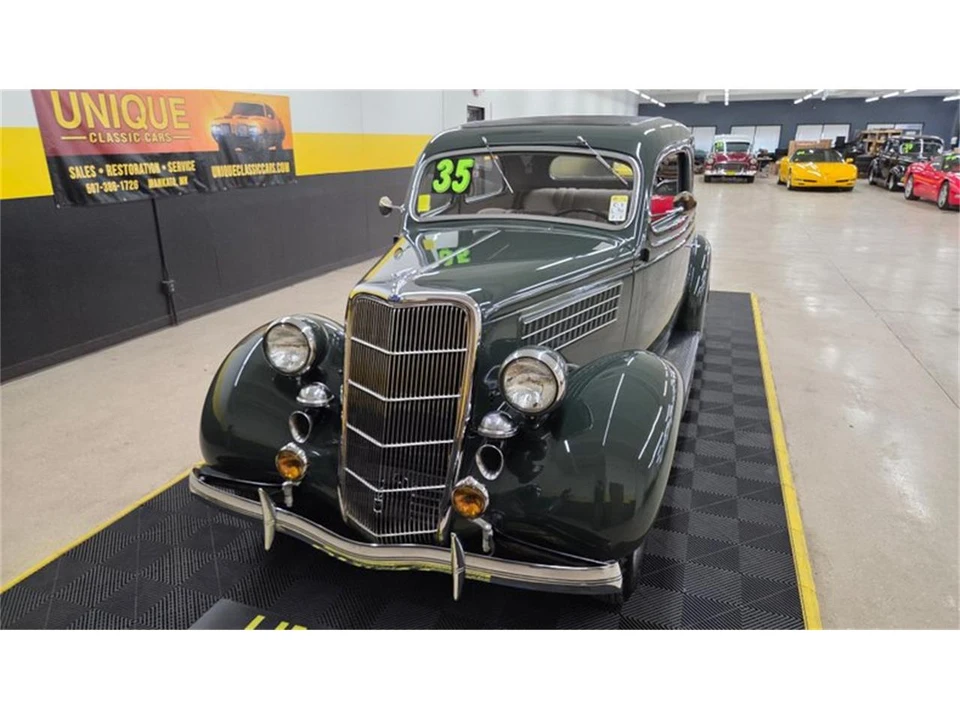 1935 Ford Model 48 & 68 - Image 11 of 31