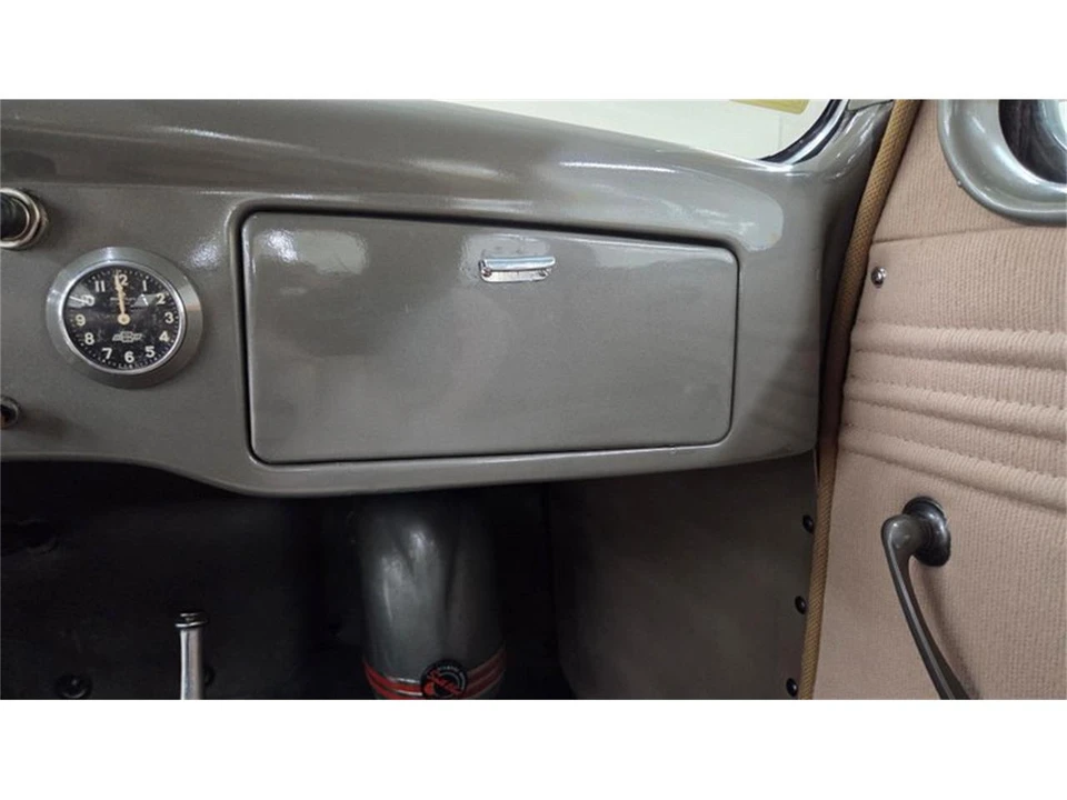 1935 Ford Model 48 & 68 - Image 27 of 31