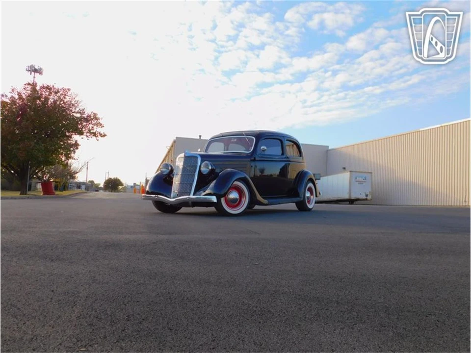 1935 Ford Model 48 & 68 - Image 22 of 31