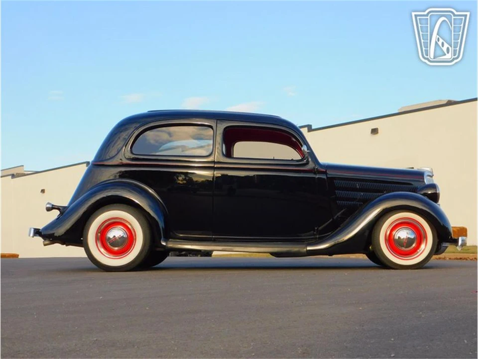 1935 Ford Model 48 & 68 - Image 3 of 31