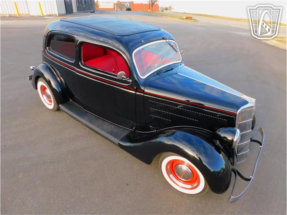 1935 Ford Model 48 & 68 - Image 4 of 31