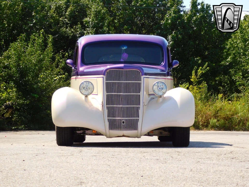 1935 Ford Model 48 & 68 - Image 10 of 12