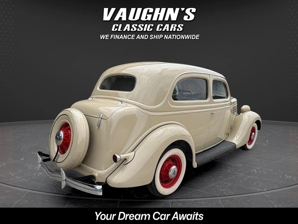 1935 Ford Model 48 & 68 - Image 5 of 31