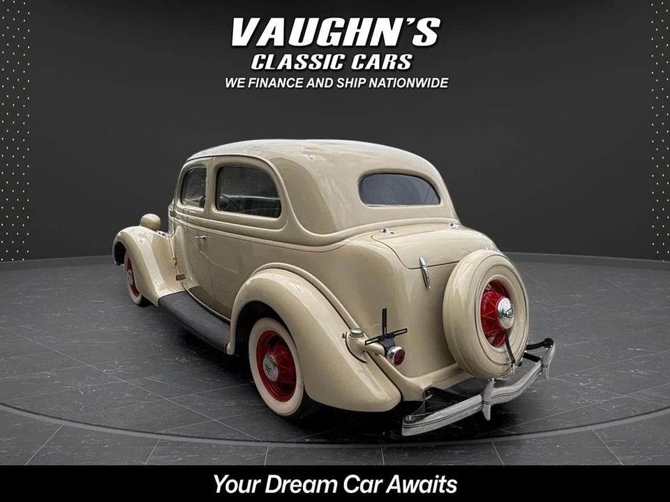 1935 Ford Model 48 & 68 - Image 9 of 31