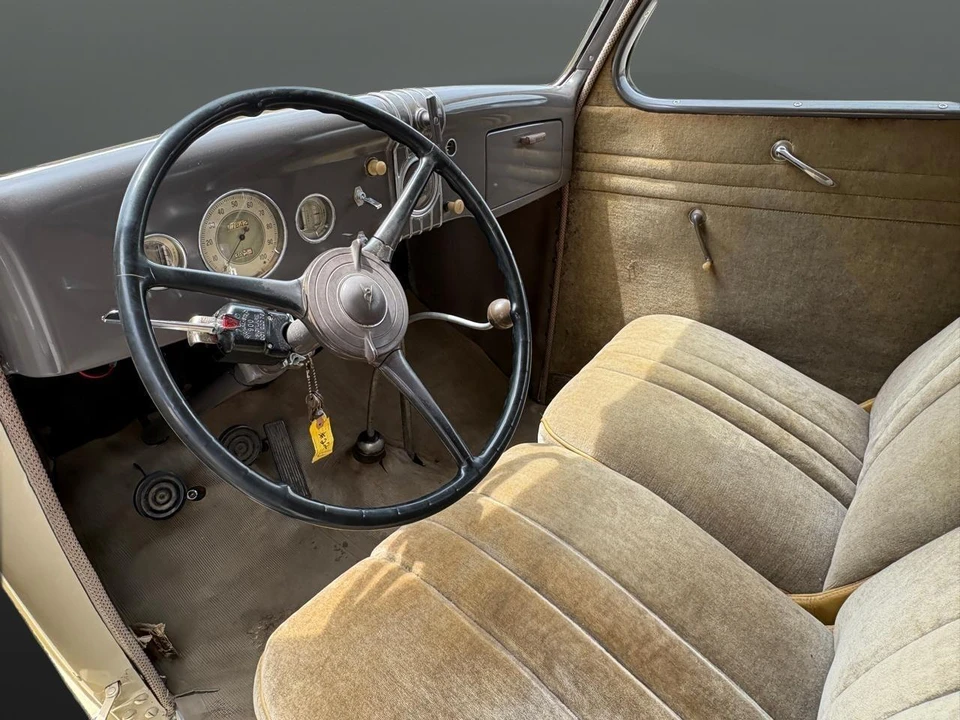 1935 Ford Model 48 & 68 - Image 31 of 31