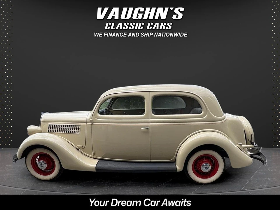1935 Ford Model 48 & 68 - Image 10 of 31