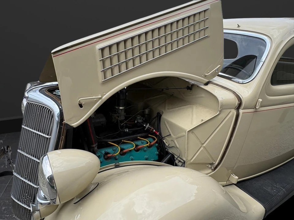 1935 Ford Model 48 & 68 - Image 20 of 31