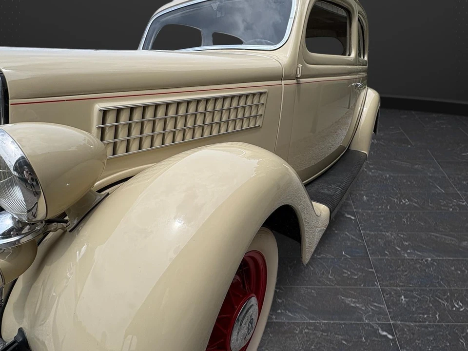 1935 Ford Model 48 & 68 - Image 18 of 31