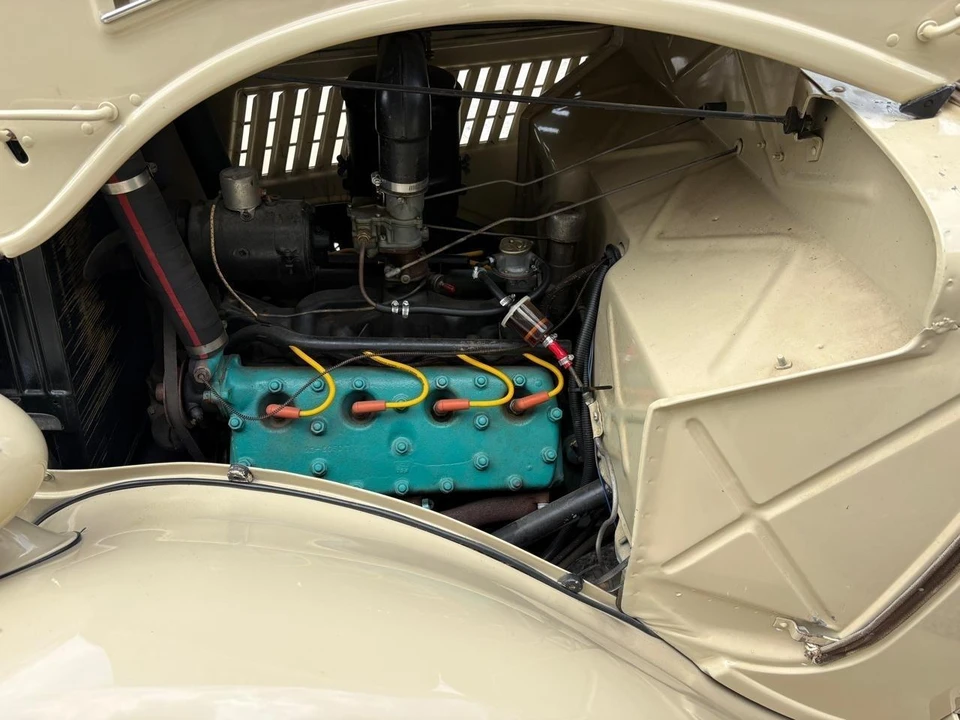 1935 Ford Model 48 & 68 - Image 26 of 31