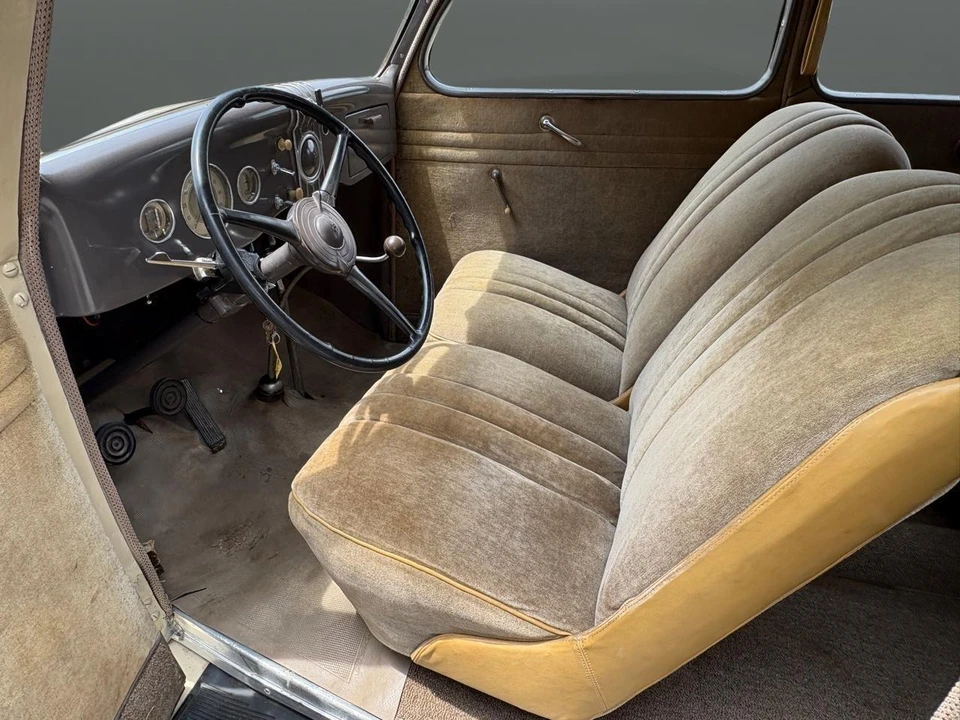 1935 Ford Model 48 & 68 - Image 30 of 31