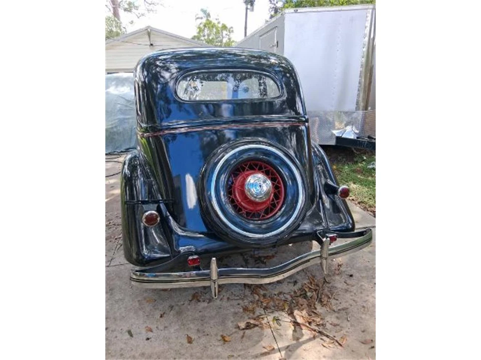 1935 Ford Model 48 & 68 - Image 4 of 6