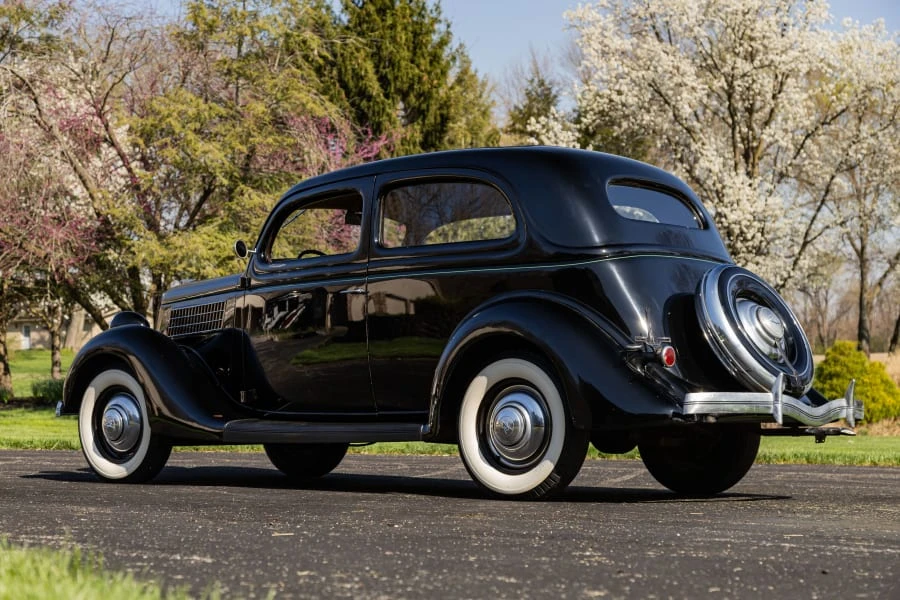 1935 Ford Model 48 & 68 - Image 12 of 31