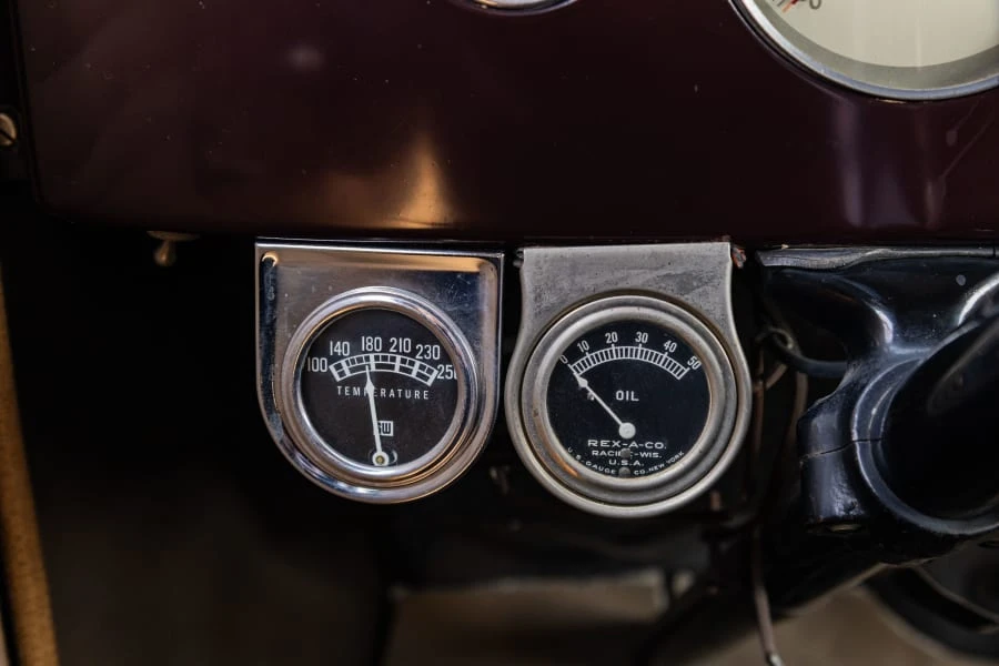1935 Ford Model 48 & 68 - Image 22 of 31