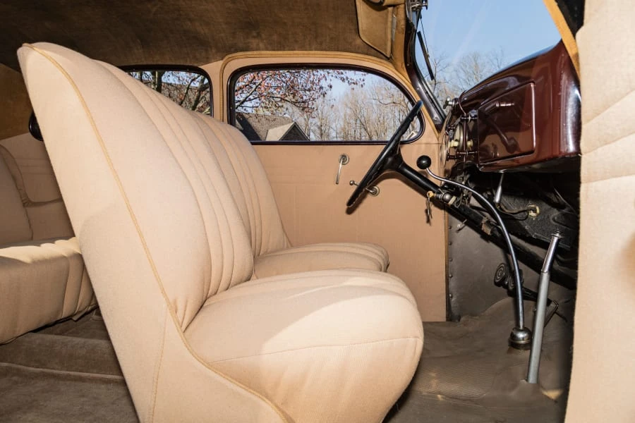 1935 Ford Model 48 & 68 - Image 26 of 31