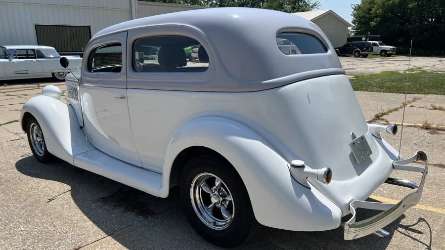 1935 Ford Model 48 & 68 - Image 5 of 13