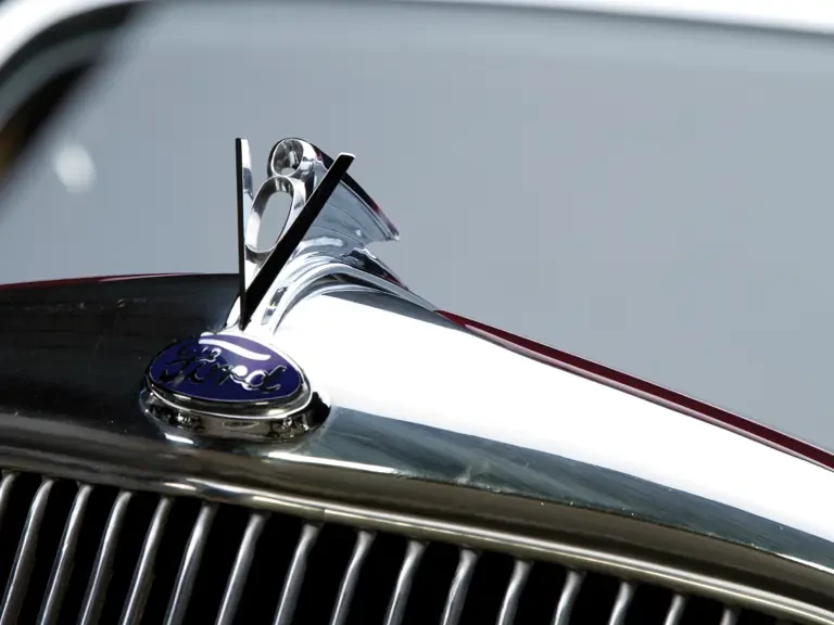 1935 Ford Model 48 & 68 - Image 7 of 23