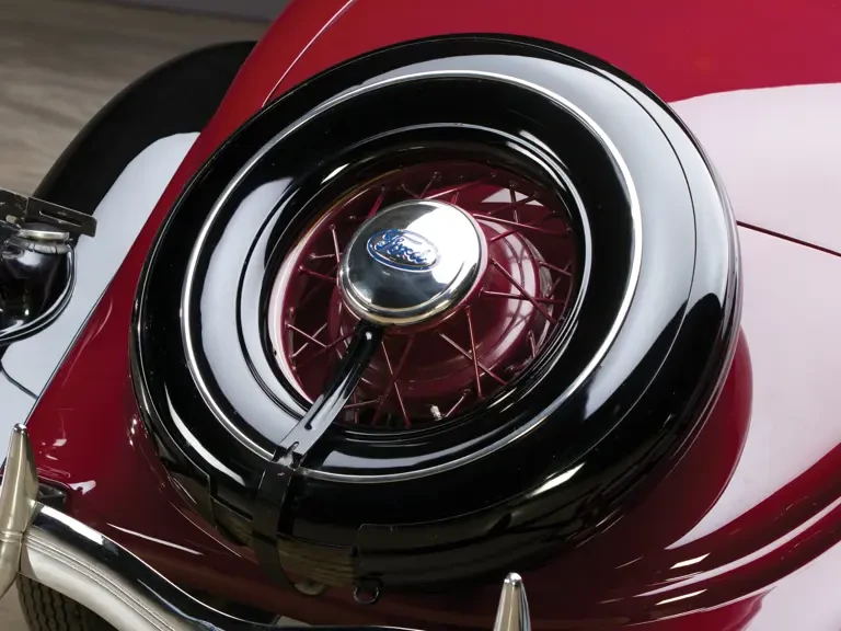 1935 Ford Model 48 & 68 - Image 12 of 23