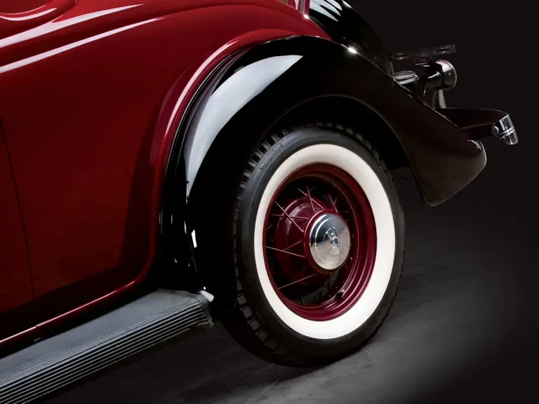 1935 Ford Model 48 & 68 - Image 9 of 23