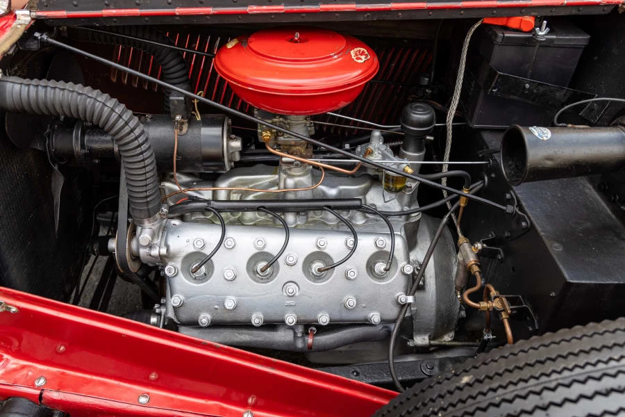 1935 Ford Model 48 & 68 - Image 24 of 26