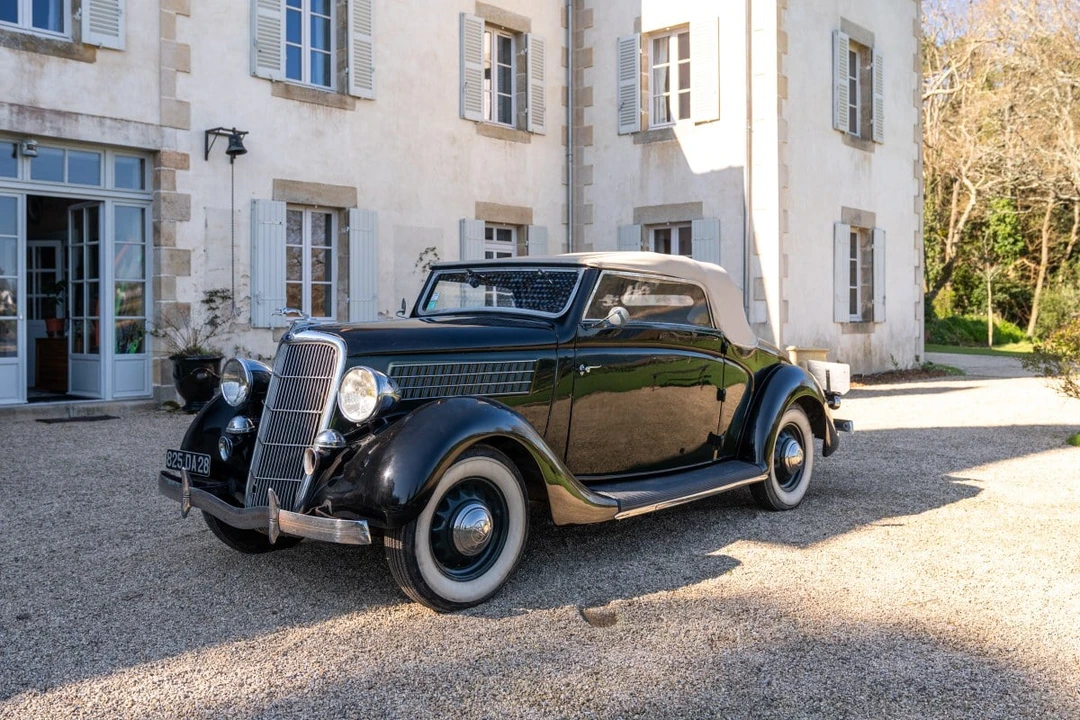1935 Ford Model 48 & 68 - Image 7 of 31