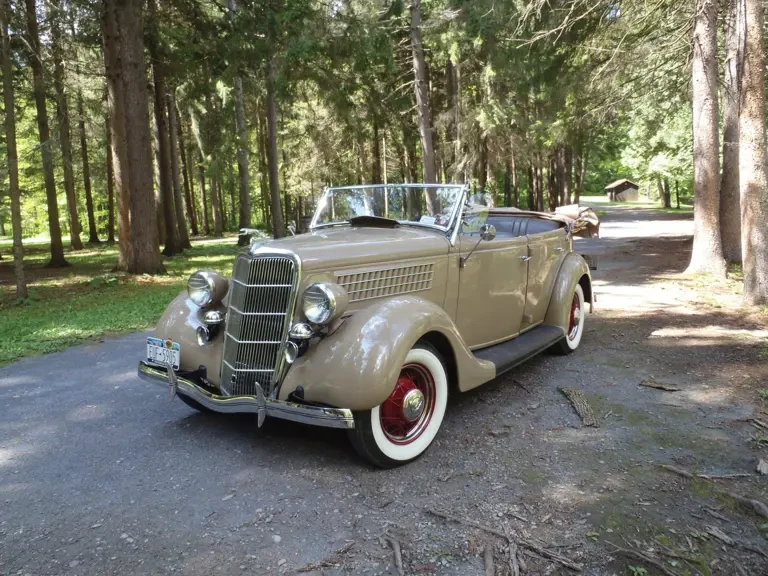 1935 Ford Model 48 & 68 - Image 8 of 8