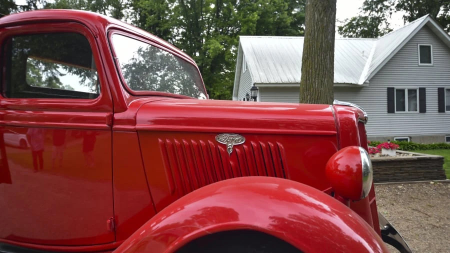 1935 Ford Model 48 & 68 - Image 5 of 14