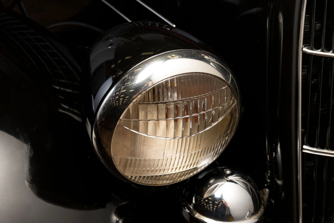 1935 Ford Model 48 & 68 - Image 10 of 17