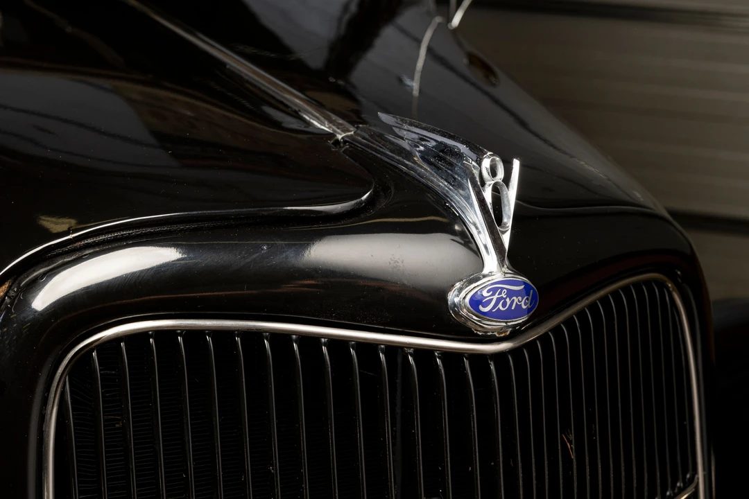 1935 Ford Model 48 & 68 - Image 9 of 17
