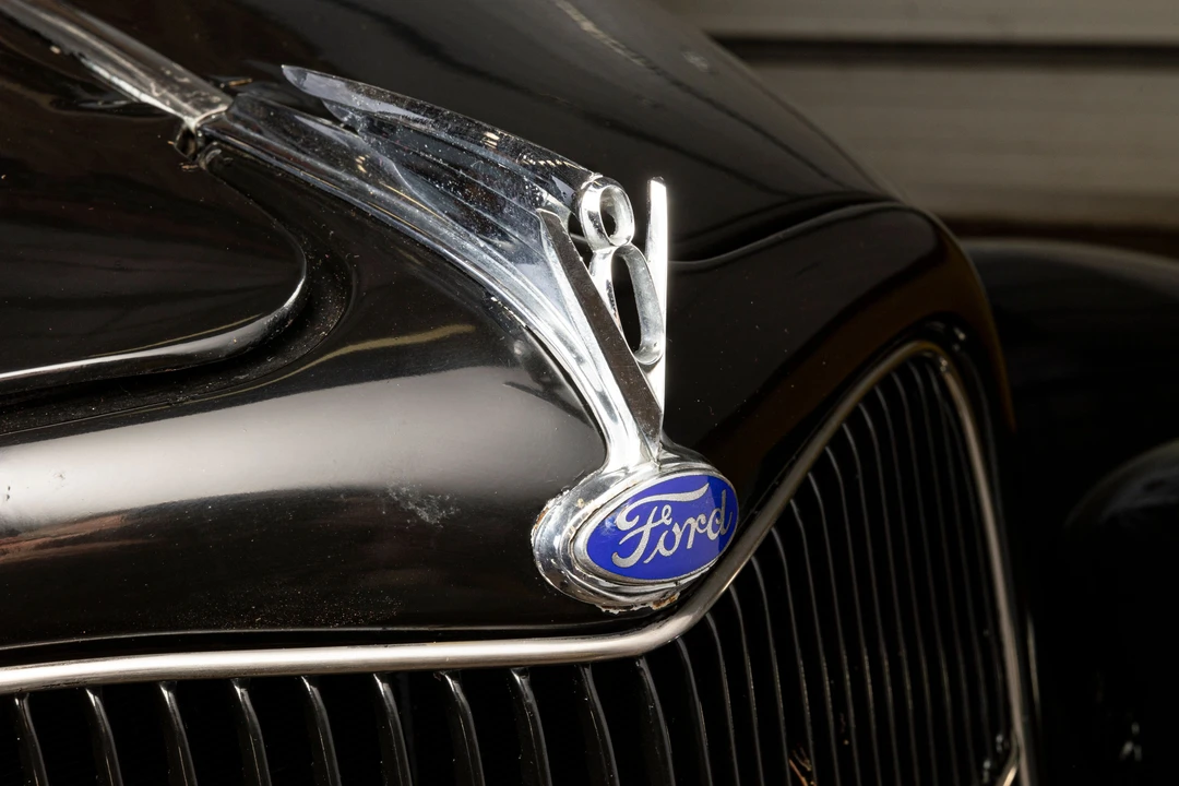 1935 Ford Model 48 & 68 - Image 12 of 17