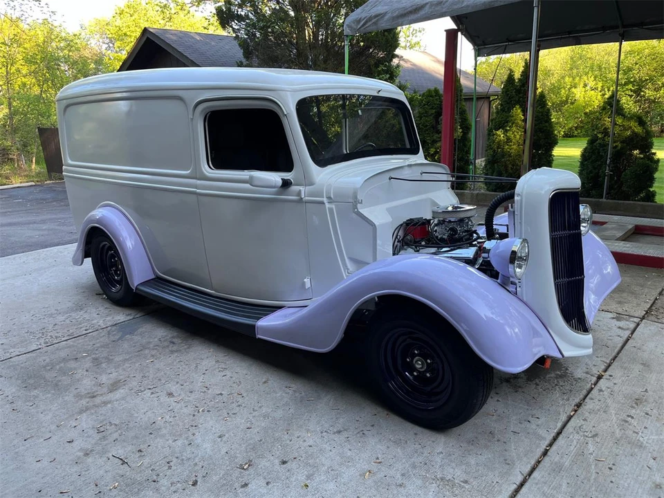 1935 Ford Standard & Deluxe & Super Deluxe - Image 3 of 19