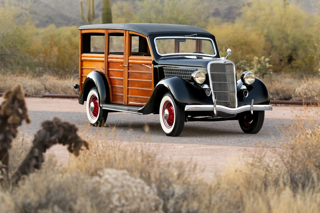 1935 Ford Model 48 & 68 - Image 5 of 31