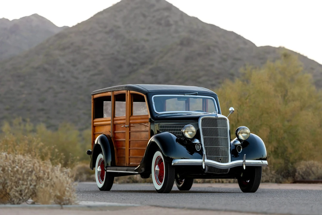1935 Ford Model 48 & 68 - Image 6 of 31