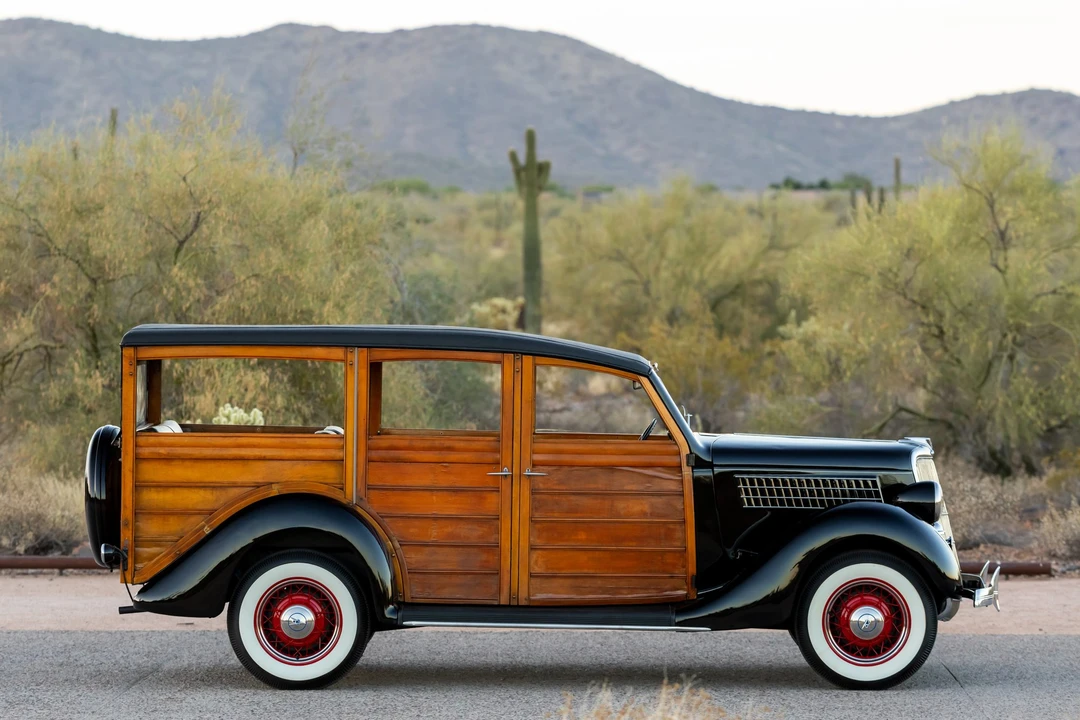 1935 Ford Model 48 & 68 - Image 22 of 31