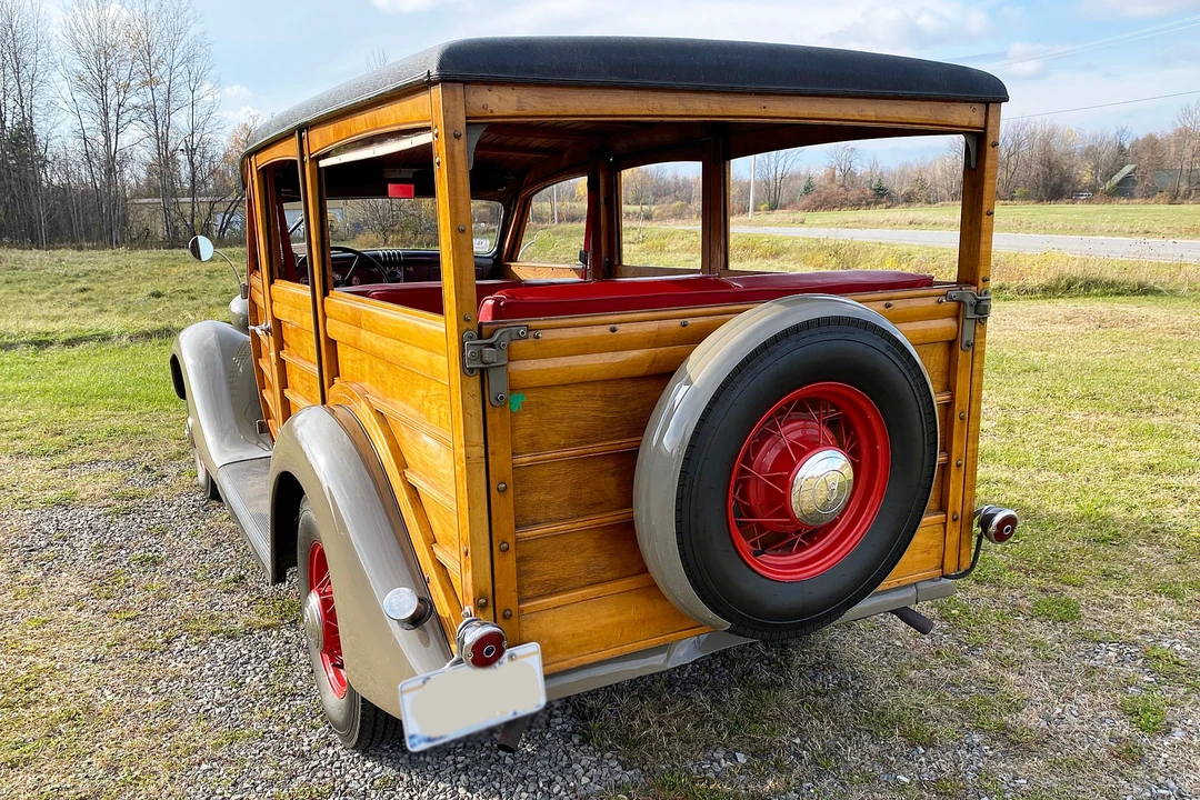 1935 Ford Model 48 & 68 - Image 10 of 31