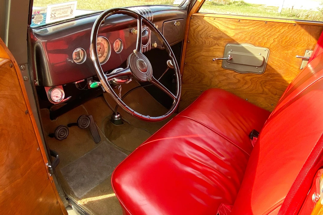1935 Ford Model 48 & 68 - Image 24 of 31